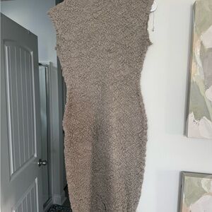 Zara Sleeveless Midi Dress in Taupe